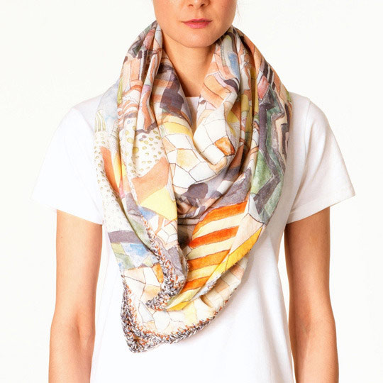 scarves-tschuss1.jpg