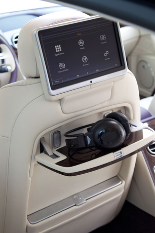 road-test-bentley-flying-spur-3b-tech-seat.jpg