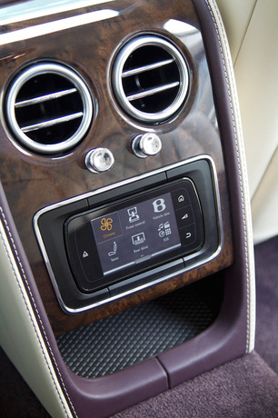 road-test-bentley-flying-spur-interior-rear.jpg
