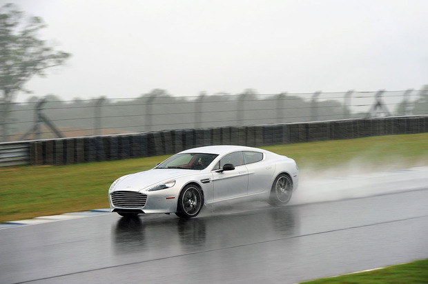 Aston_Martin_Rapide_S-5.jpg