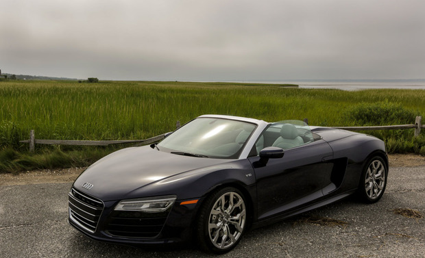 AUDI_R8_3.jpg