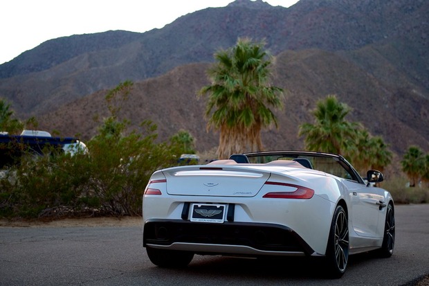 aston-martin-vanquish-volante-2.jpg
