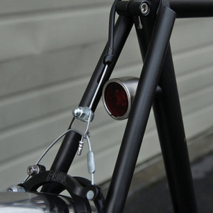 Hufnagel-Porteur-rear-light.jpg