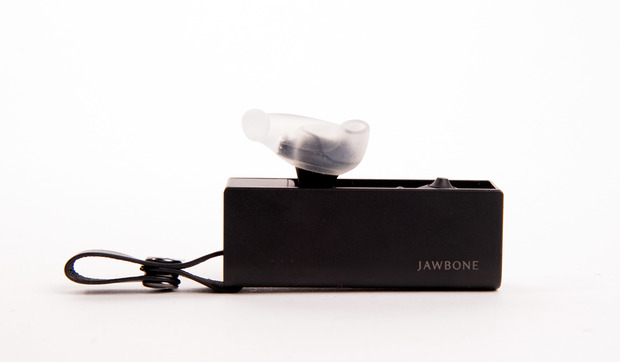 jawbone-era-1.jpg