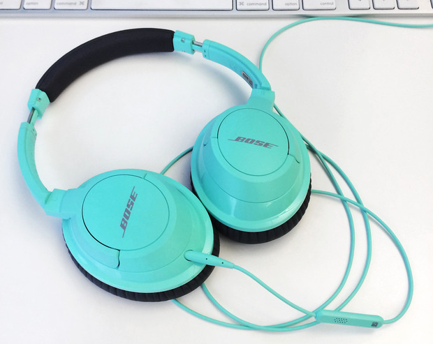 Bose SoundTrue Headphones - COOL HUNTING®