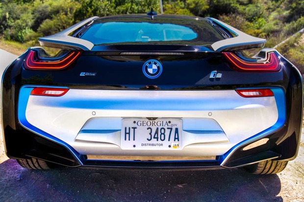6.BMW_i8_rear.jpg