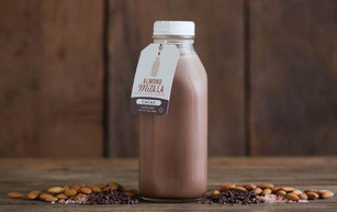 AlmondMilkLA-02a.jpg