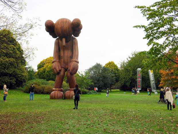 frieze-london-2014-kaws.jpg