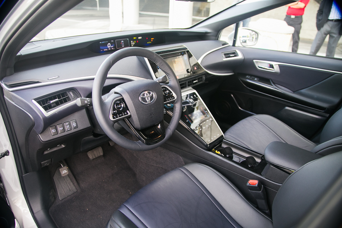 toyota-mirai-4.jpg