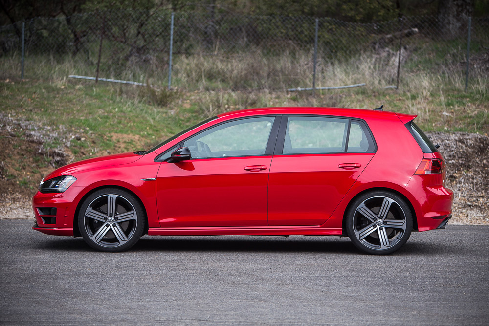 VW-Golf-R-5.jpg