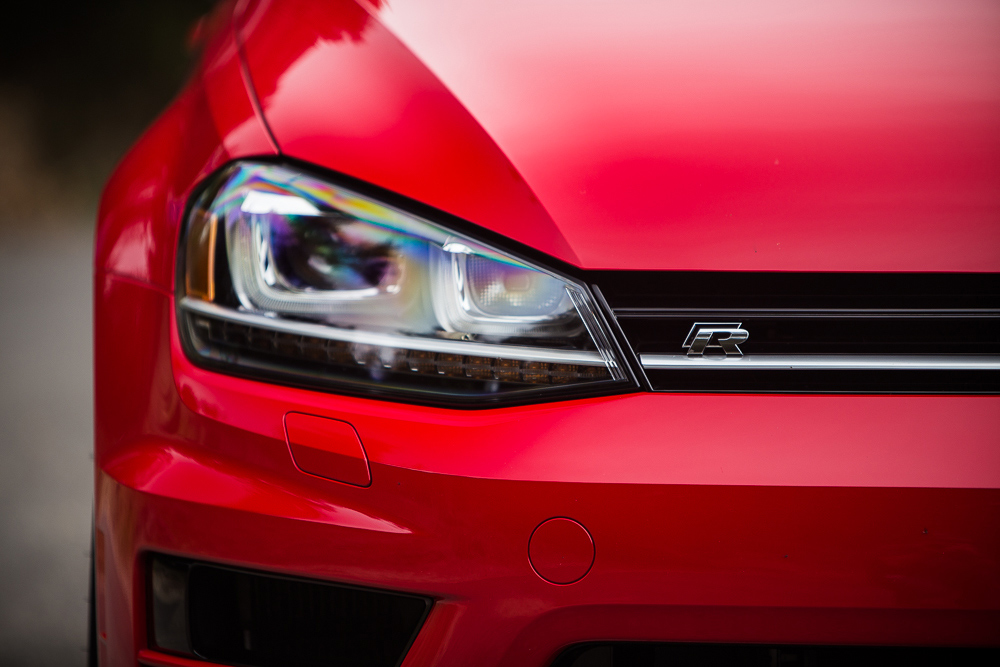 VW-Golf-R-7.jpg