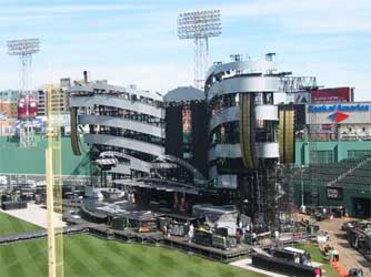 rollingstonesstage-32353