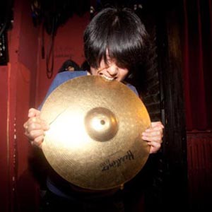 tomtombitesquare-61886