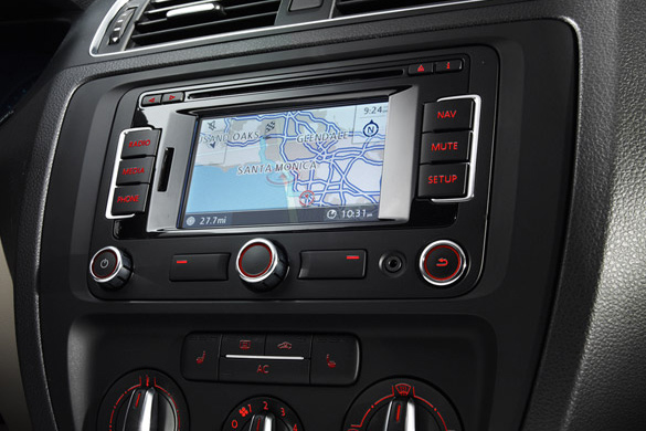 jetta-touchscreen.jpg