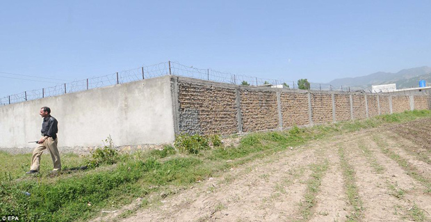 bwire-wall-bunker3.jpg