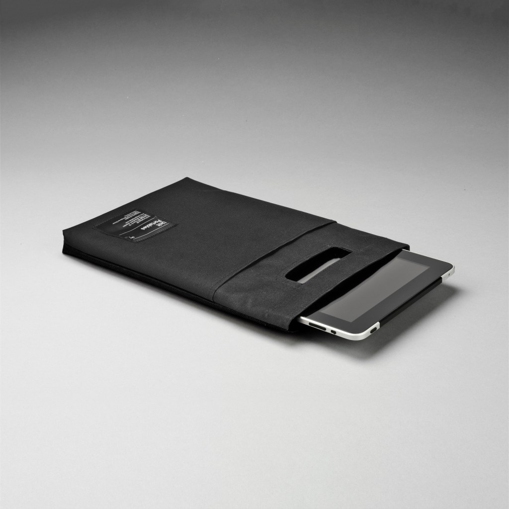 4-black-2_large-87231