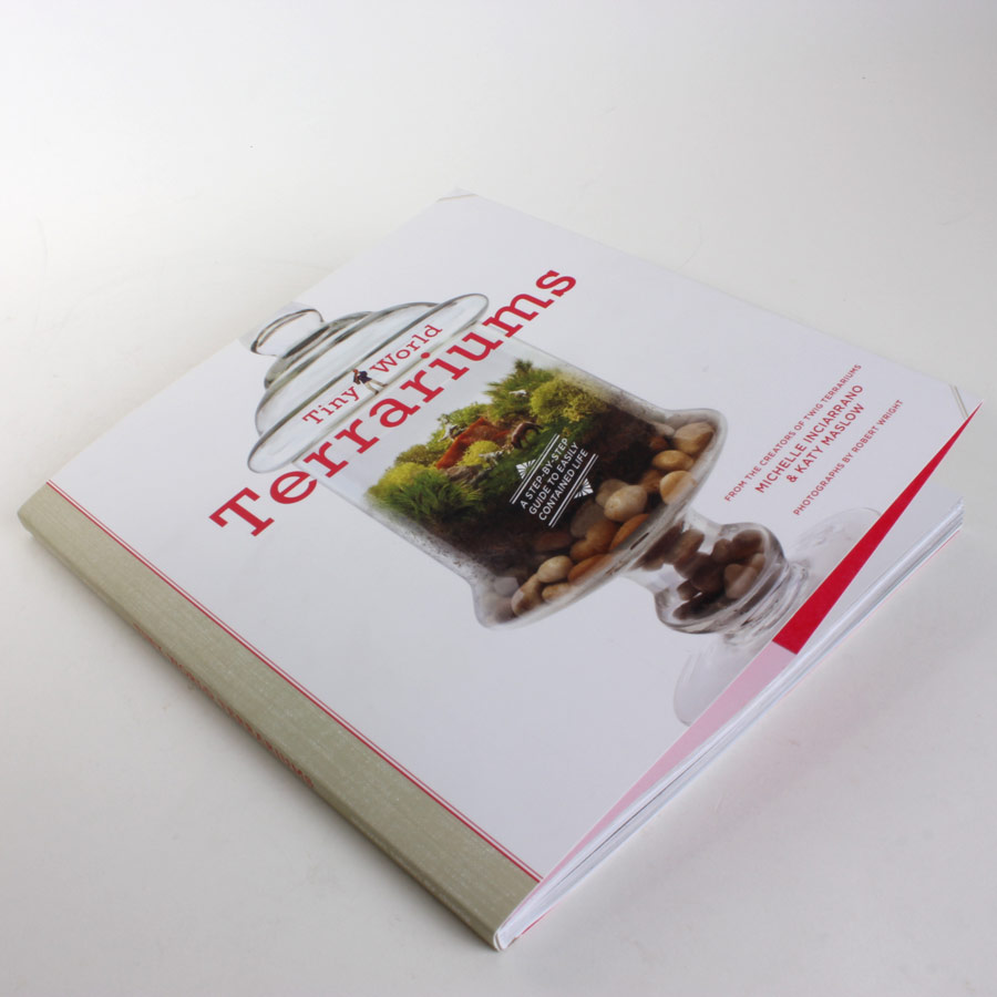 tiny-world-terrariums-thumb-91782