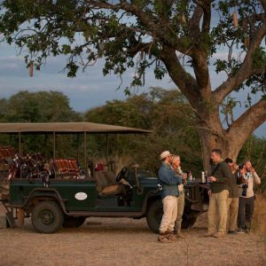 chzambia-barker-th-95816