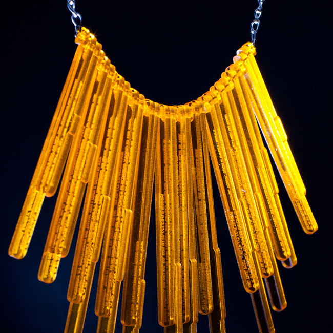 datanecklace_thumb-98354