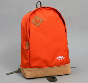 Battenwear-Retro-DayPack-1.jpg