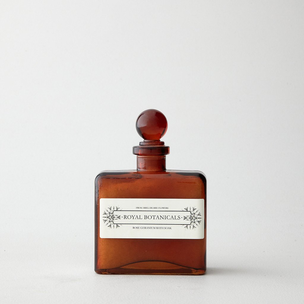 rose-geranium-bath-soak-107136