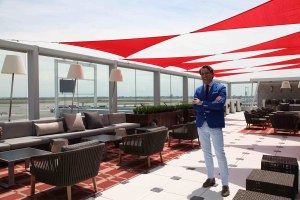 delta-sky-deck-1-108044