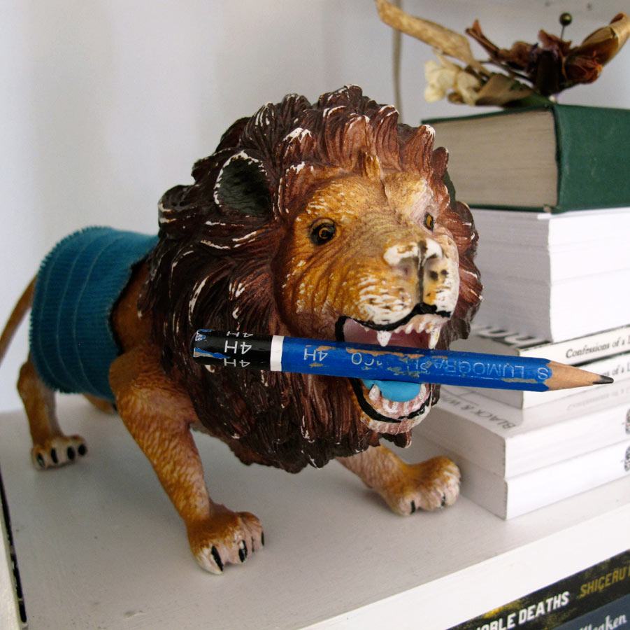 raymond-biesinger-studio-thumb-108324