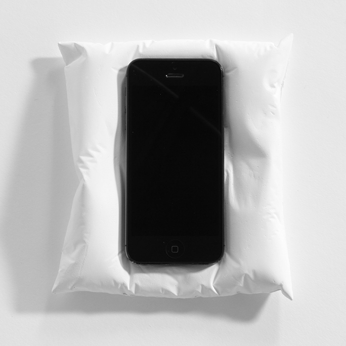 snarkitecture-pillow-thumb-110461