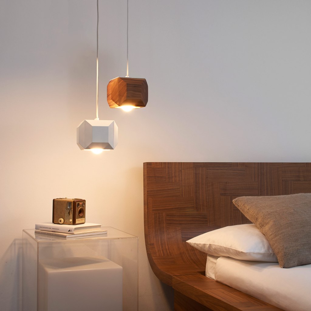 lee-broom-olo-wood-light-114727