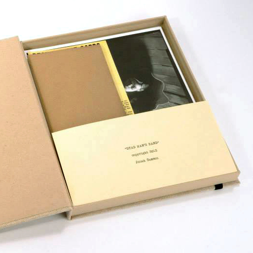 dead-mans-hand-thumb-117451