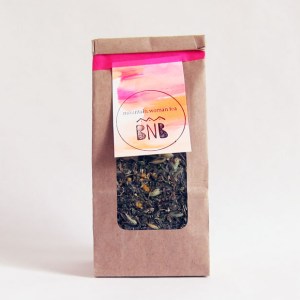 mountain-woman-tea-117612