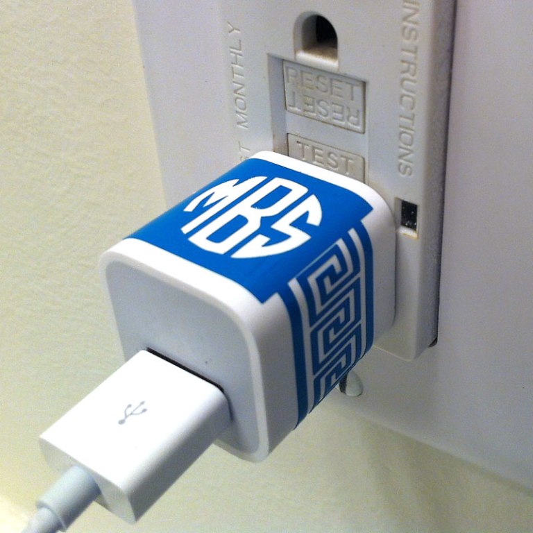 personalized-iphone-decals-gg-117505