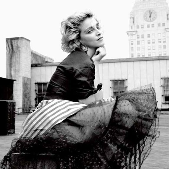 richard-corman-madonna-83-gg-