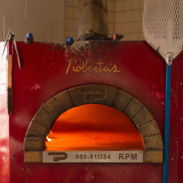 robertas-pizza-oven-118004