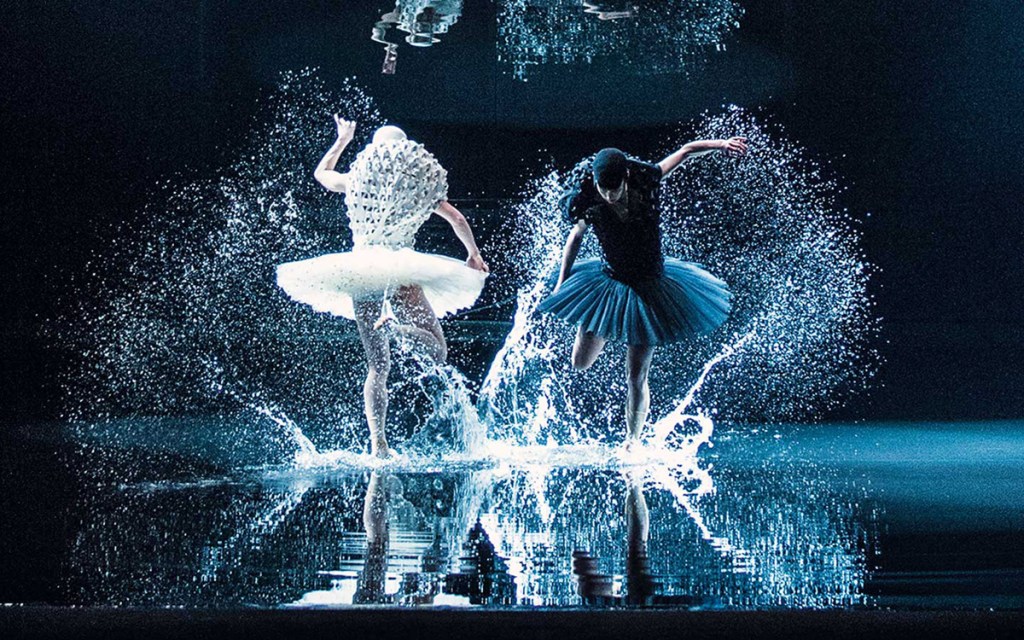 Interview: Henrik Vibskov - COOL HUNTING®