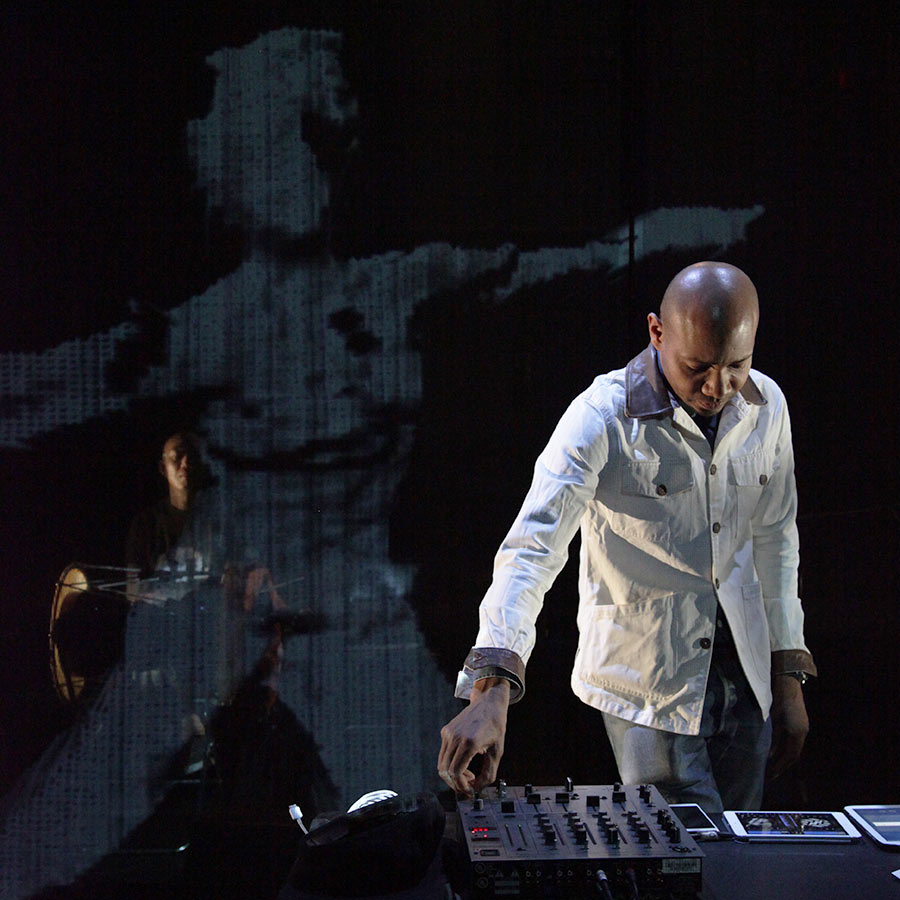 dj-spooky-la-mama-seoul-thumb-a-123907