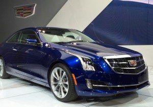 cadillac-on-car-logo-121717