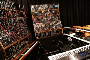 moog-music-factory-tour-synths-jeffrey-delannoy-2-125051