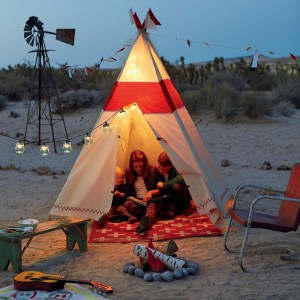 land-of-nod-teepee-127235