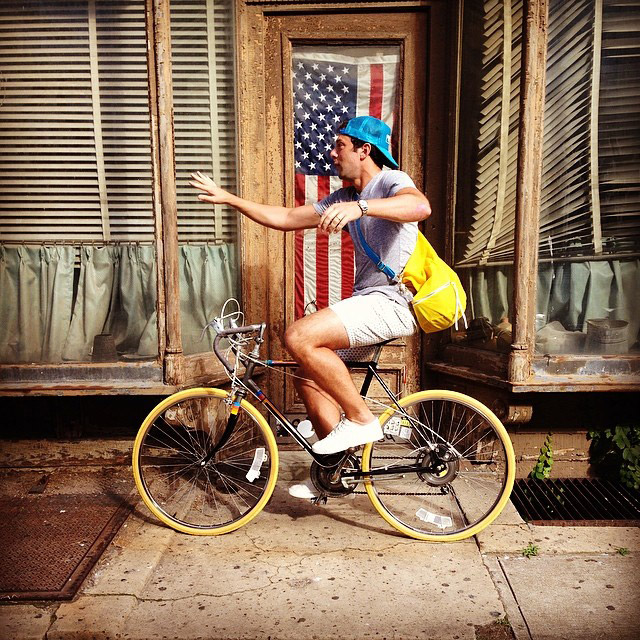 henryliz-helmettotes-02-129679