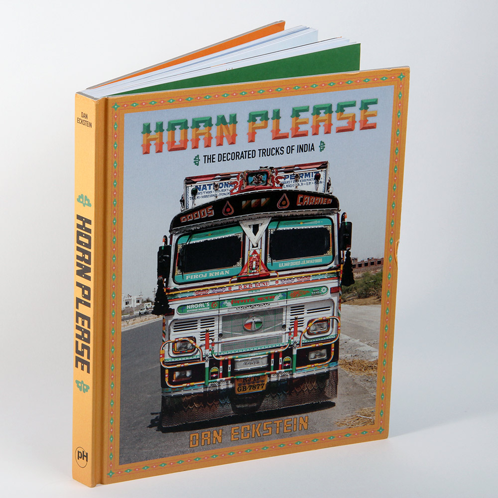 horn-please-decorated-trucks-india-thumb-131692