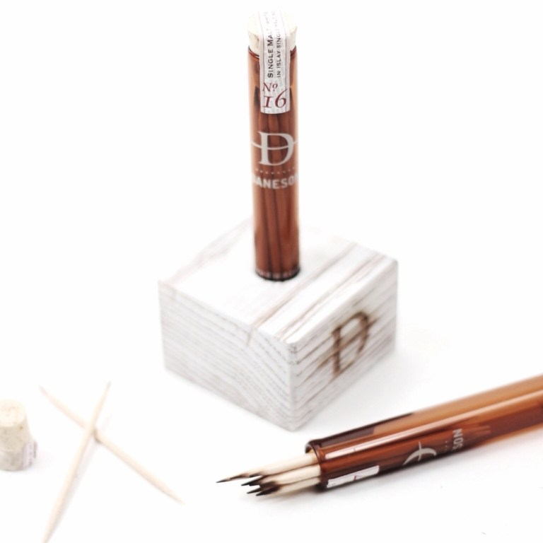 daneson-whiskey-toothpicks-134797