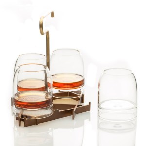 the-macallan-whisky-presenter-gg-135842
