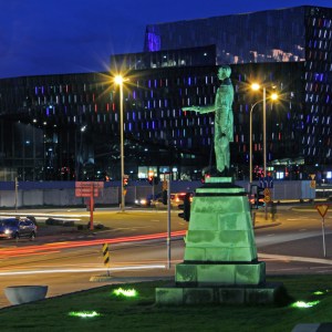 wom-iceland-nightlife-thumb-135512