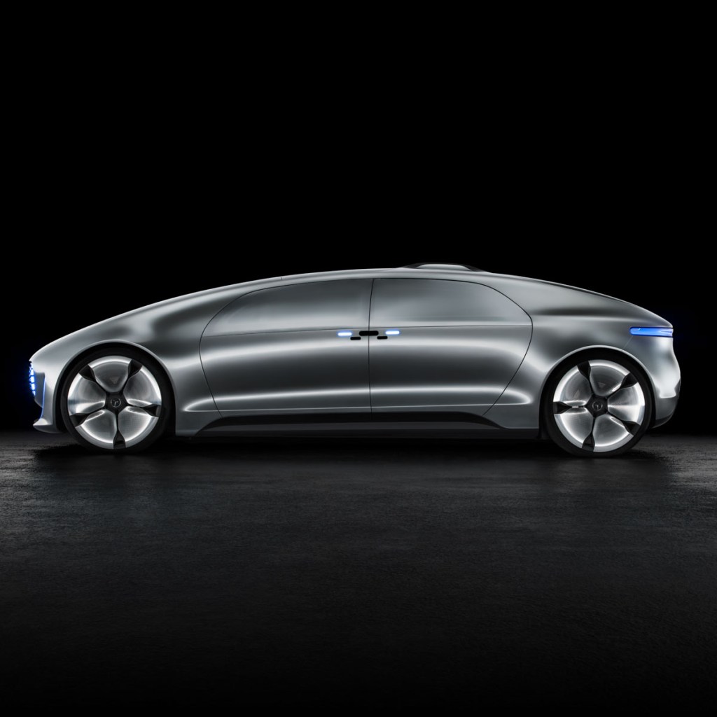 mercedes-f015-thumb-137898