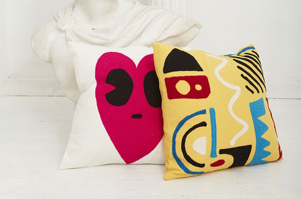 art-pillows-by-alfie-thumb-139528