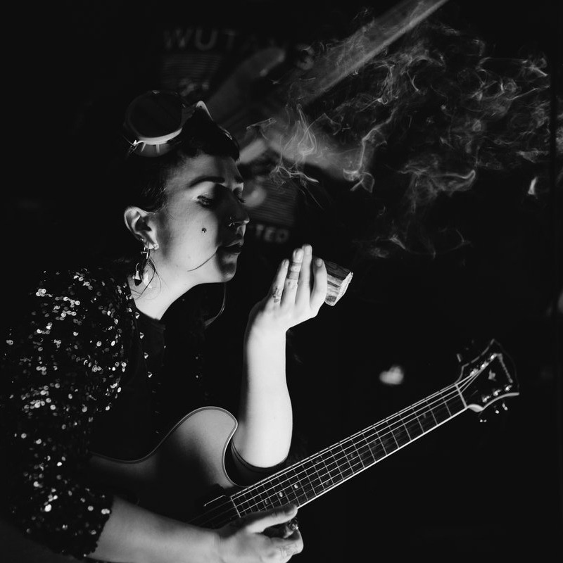 hiatus-kaiyote-lup-2-136530