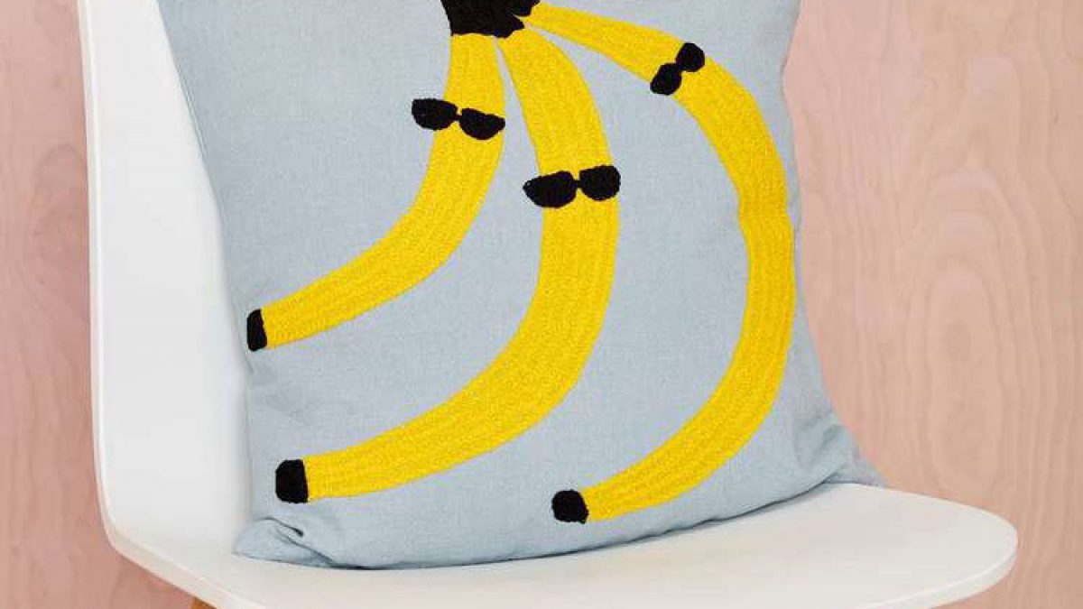 Cool Bananas Pillow COOL HUNTING®