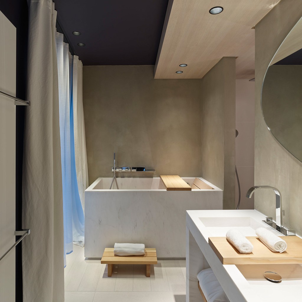 hotel-de-nell-thumb-142955