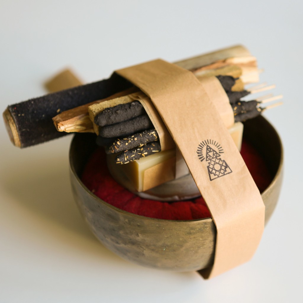 incausa-singing-meditation-bowl-set-142525